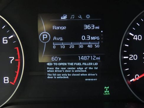 Used 2017 Kia Sportage EX image 25