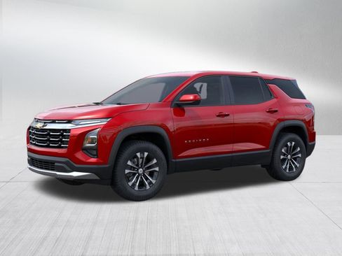 New 2026 Chevrolet Equinox LT FWD image 2