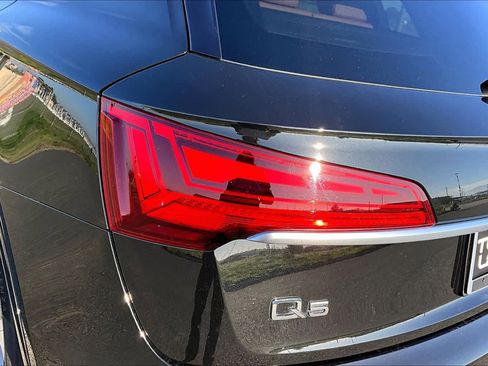 Used 2022 Audi Q5 2.0T Premium Plus image 28