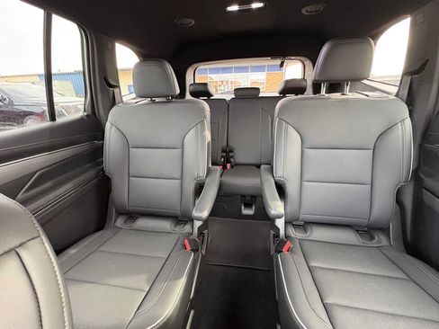 Used 2026 Buick Enclave Preferred AWD/4WD image 34