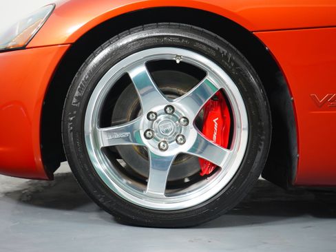Used 2005 Dodge Viper SRT-10 w/ Copperhead Edition Group image 23