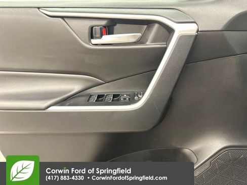Used 2024 Toyota RAV4 XLE image 34