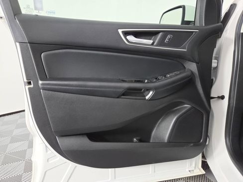 Used 2017 Ford Edge SEL w/ Equipment Group 201A AWD/4WD image 13