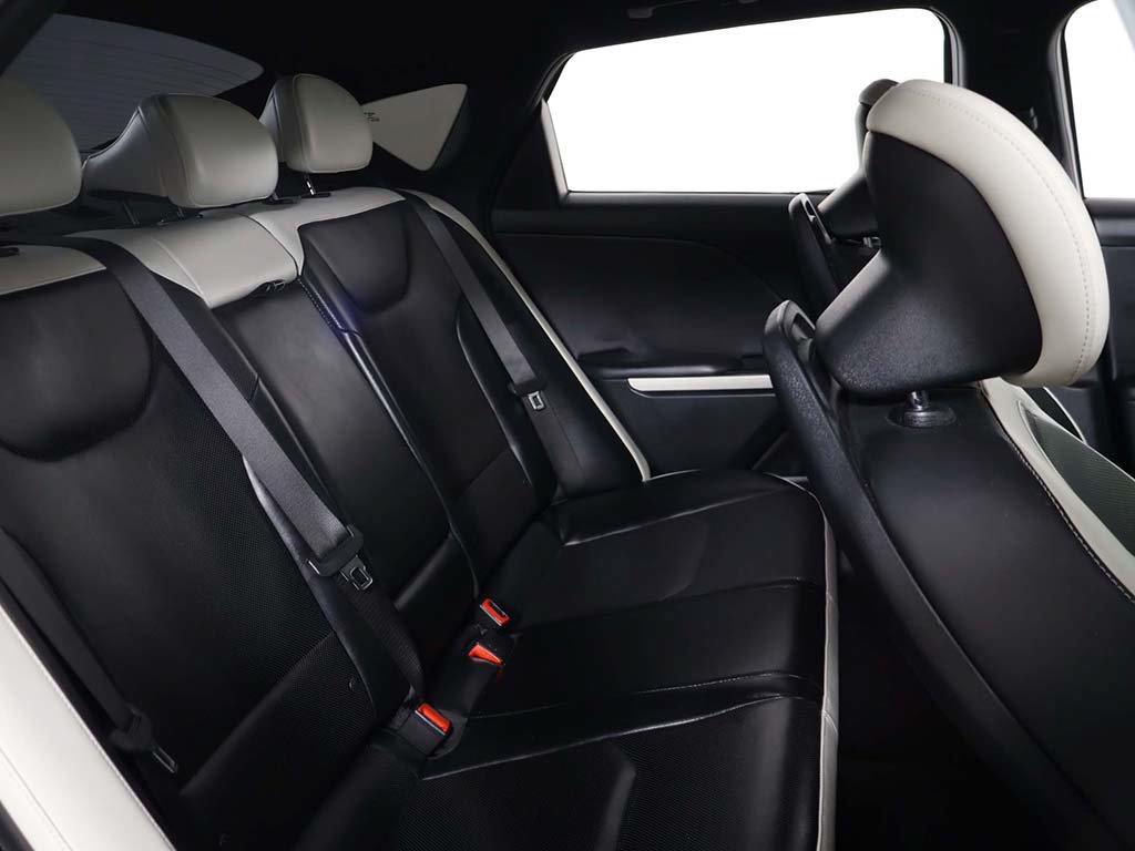 Used 2025 Kia K4 GT-Line Turbo FWD image 36