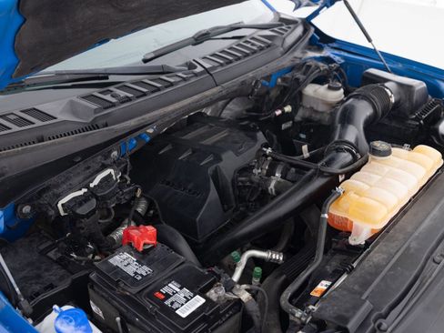 Used 2017 Ford F150 XLT w/ XTR Package image 40