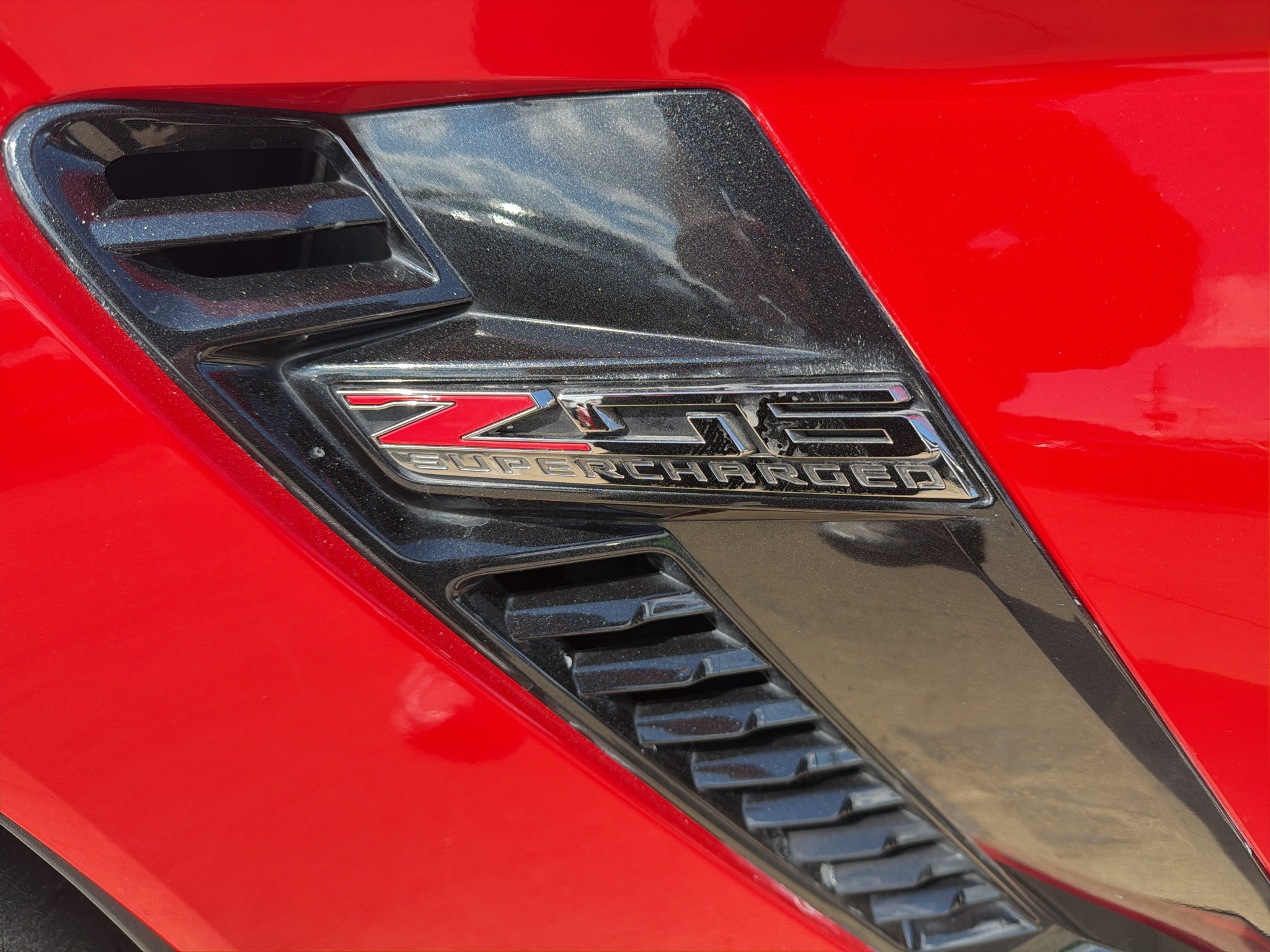 Used 2016 Chevrolet Corvette Z06 w/ 3LZ Preferred Equipment Group RWD image 15