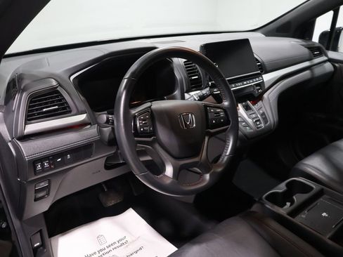 Used 2025 Honda Odyssey Sport-L image 16