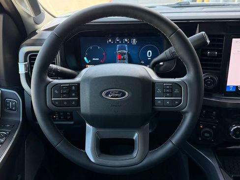 New 2026 Ford F250 Lariat w/ Black Appearance Package image 35