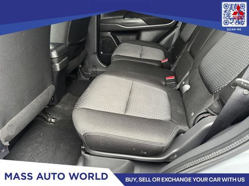 Used 2016 Mitsubishi Outlander SE image 7