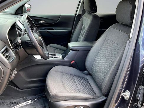 Used 2018 Chevrolet Equinox LT FWD image 26