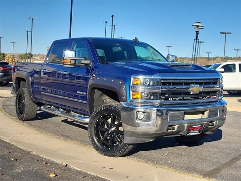 Used 2018 Chevrolet Silverado 2500 LTZ w/ Duramax Plus Package image 2