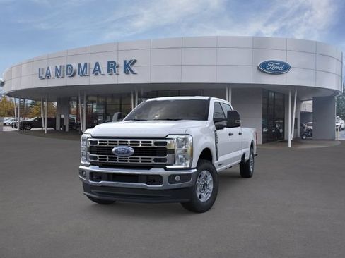 New 2026 Ford F350 XLT w/ FX4 Off-Road Package AWD/4WD image 2