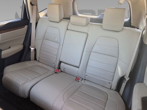 Used 2020 Honda CR-V Touring image 4