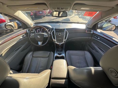 Used 2011 Cadillac SRX Luxury image 27