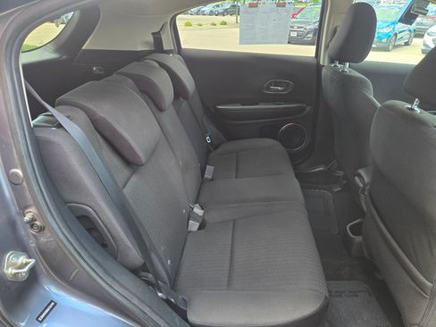 Used 2016 Honda HR-V EX image 8