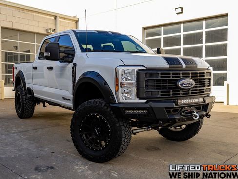 Used 2024 Ford F250 XL w/ XL Off-Road Package image 1