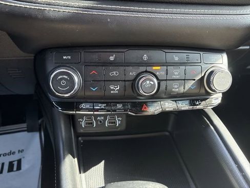 Used 2021 Dodge Durango GT image 36