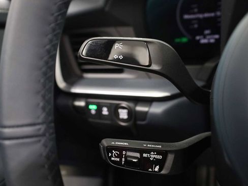 Certified 2025 Porsche 911 Carrera S RWD image 29