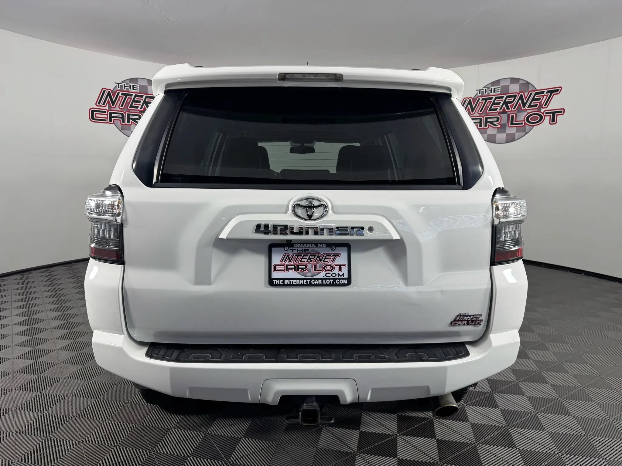 Used 2019 Toyota 4Runner SR5 Premium AWD/4WD image 6