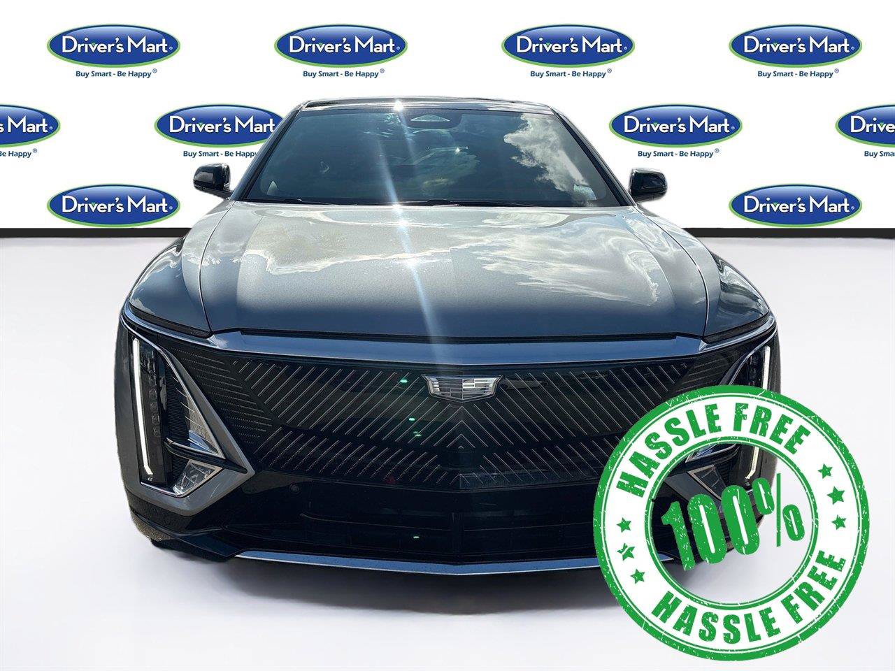 Used 2024 Cadillac Lyriq Tech RWD image 2