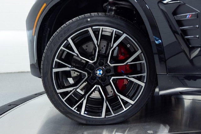 New 2026 BMW X5 M Competition w/ Executive Package AWD/4WD image 26
