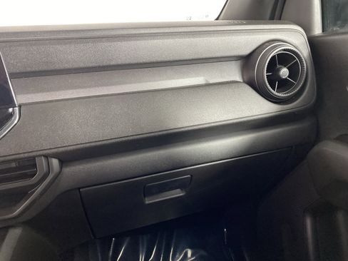 Used 2024 Chevrolet Colorado Trail Boss w/ Advanced Trailering Package image 30