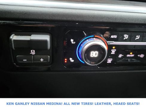 Used 2025 GMC Sierra 1500 SLT image 30