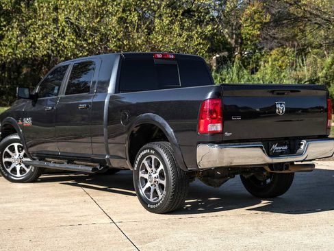 Used 2016 RAM 2500 SLT image 10