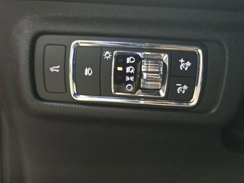 Used 2020 Lincoln Corsair Reserve w/ Elements Package AWD/4WD image 27