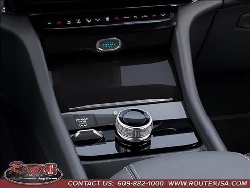 New 2026 Jeep Grand Cherokee L Limited w/ Limited Altitude Package AWD/4WD image 25