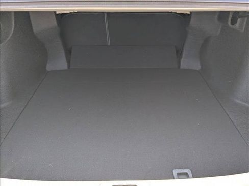 Used 2018 Toyota Camry XSE FWD image 6