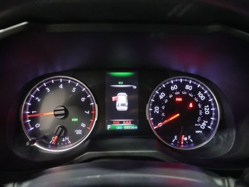Used 2019 Toyota RAV4 XLE AWD/4WD image 38