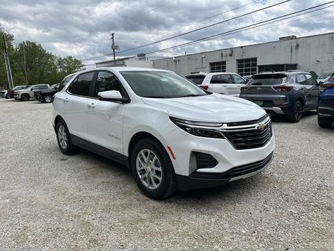 Certified 2023 Chevrolet Equinox LT FWD image 12