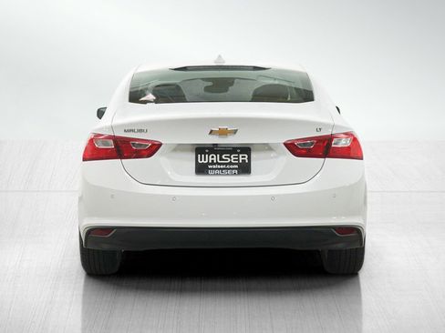 Used 2024 Chevrolet Malibu LT image 4