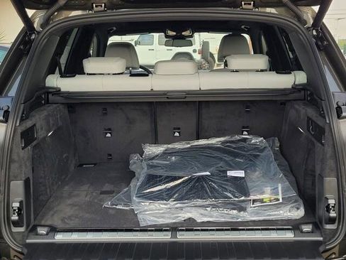 New 2026 BMW X5 xDrive50e image 8