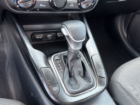 Used 2022 Kia Soul LX image 26