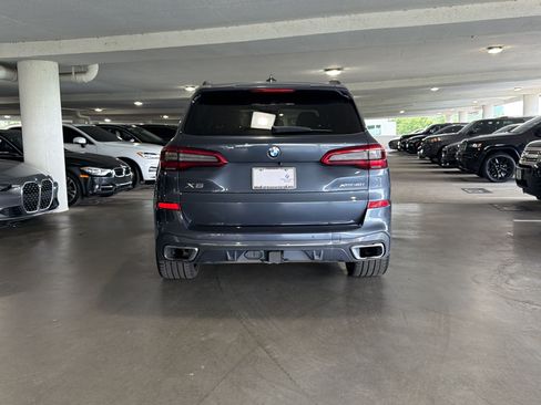 Used 2019 BMW X5 xDrive40i w/ M Sport Package AWD/4WD image 9