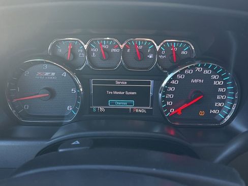 Used 2018 Chevrolet Silverado 1500 LT w/ All Star Edition image 7