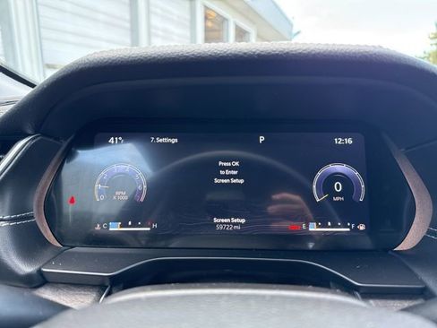 Used 2023 Jeep Grand Cherokee Limited image 30