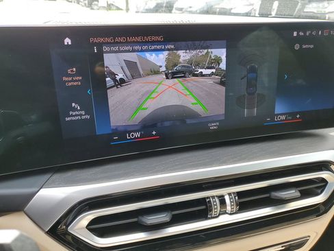 Used 2023 BMW 330i Sedan w/ Driving Assistance Package RWD image 27