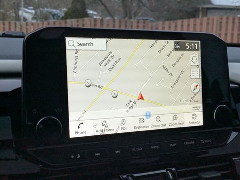 Used 2022 Nissan Pathfinder Platinum w/ Cargo Package image 14