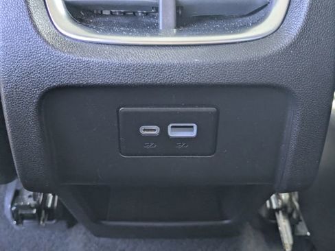 Used 2022 Chevrolet Blazer LT image 14