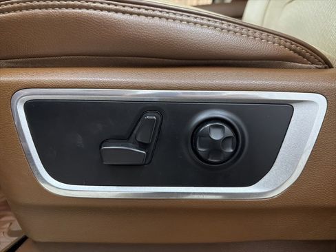 Used 2021 RAM 1500 Laramie image 36