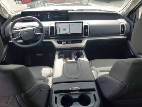 New 2026 Ford Expedition Max Active RWD image 13