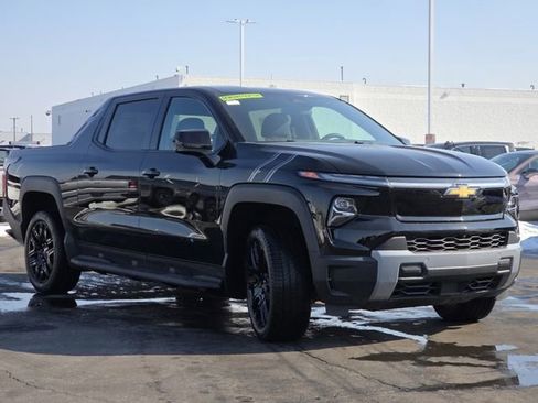 New 2026 Chevrolet Silverado EV LT w/ LPO, Dark Package Plus AWD/4WD image 16