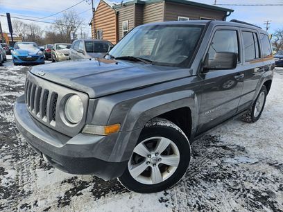 Used 2013 Jeep Patriot Latitude w/ Sun/Sound Group