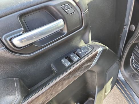 Certified 2022 Chevrolet Silverado 1500 RST image 22