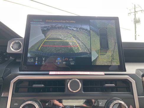 New 2026 Toyota 4Runner Limited image 5