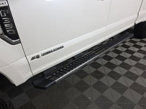 Used 2019 Ford F350 Lariat w/ Lariat Value Package image 9