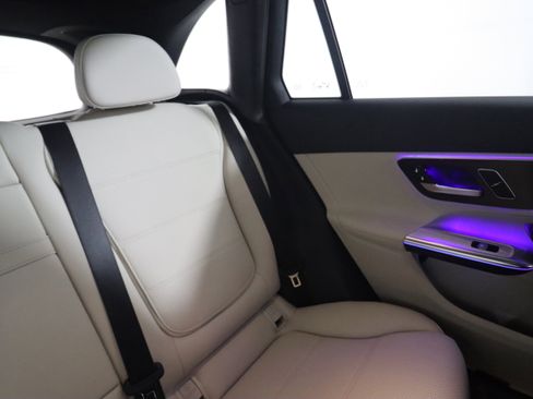 New 2026 Mercedes-Benz GLC 300 image 15